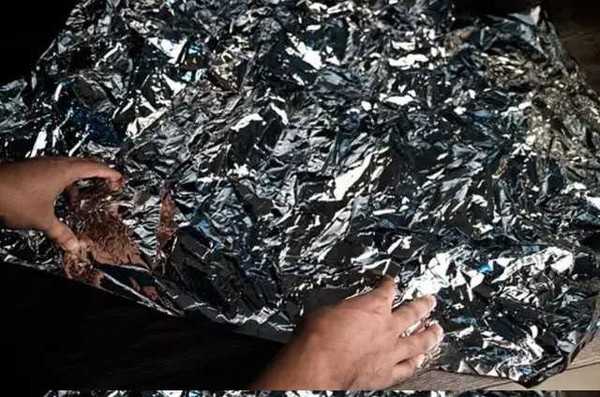 如何拍漂亮的散景静物?简单6步骤DIY一个超绚丽波点散景墙