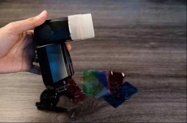 如何拍漂亮的散景静物?简单6步骤DIY一个超绚丽波点散景墙