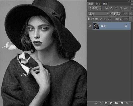 Photoshop怎么合成复古风格的二次曝光效果?