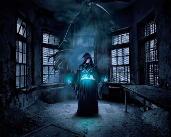 ps制作合成暗黑系正在召唤恶魔的魔法师图片